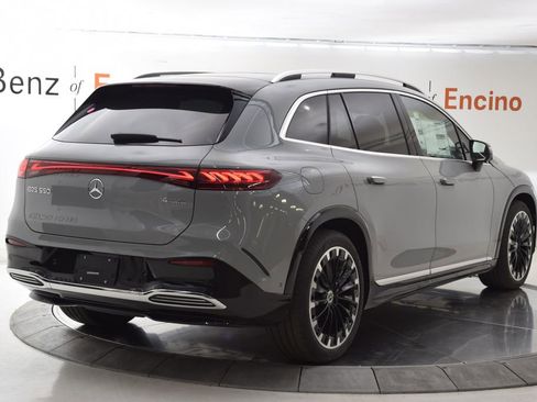 New 2026 Mercedes-Benz EQS 550 4MATIC SUV image 6