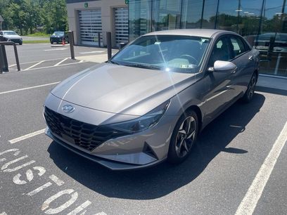 Used 2023 Hyundai Elantra SEL w/ Convenience Package