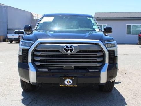 Used 2022 Toyota Tundra Limited AWD/4WD image 2