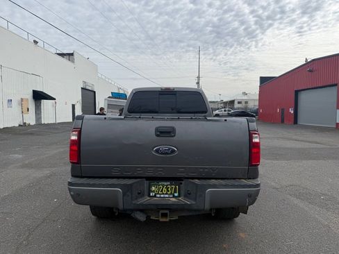 Used 2011 Ford F350 Lariat w/ Lariat Ultimate Pkg image 4