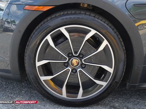 Used 2022 Porsche Taycan 4 Cross Turismo AWD/4WD image 13