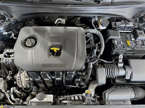 Used 2023 Kia Forte GT-Line w/ GT-Line Premium Package image 9