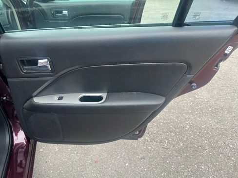 Used 2011 Ford Fusion SEL w/ 301A Rapid Spec Order Code image 30