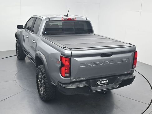 Used 2024 Chevrolet Colorado ZR2 w/ Technology Package AWD/4WD image 70
