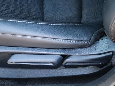 Used 2025 Honda Civic Sport image 23