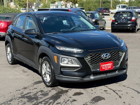 Used 2018 Hyundai Kona SE image 3