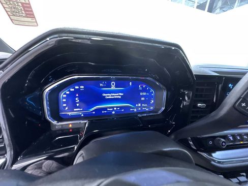 Used 2024 Chevrolet Silverado 2500 High Country w/ High Country Premium Package image 19