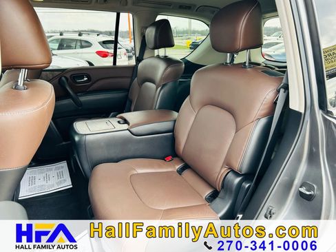Used 2021 INFINITI QX80 Premium Select w/ All-Season Package image 17