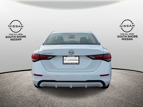 Certified 2025 Nissan Sentra S image 7