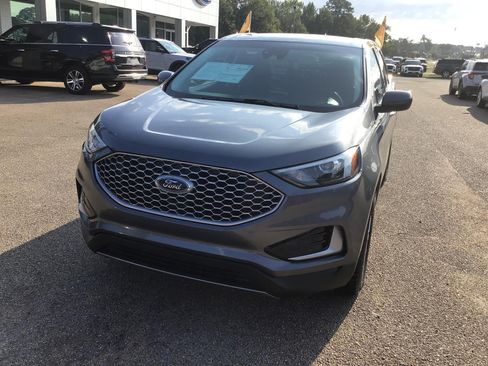 Used 2024 Ford Edge SEL AWD/4WD image 5