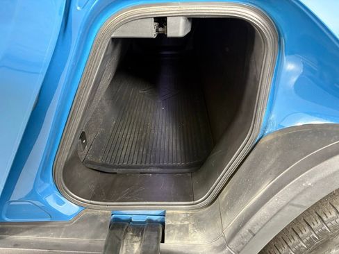 Used 2022 Rivian R1T Adventure image 39