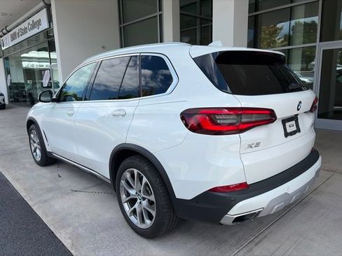 Used 2022 BMW X5 xDrive40i w/ Premium Package AWD/4WD image 9