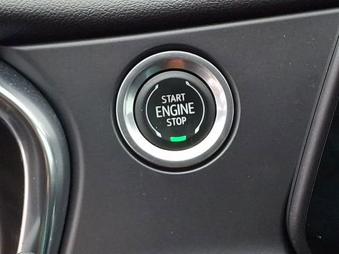 Used 2020 Chevrolet Blazer LT image 27