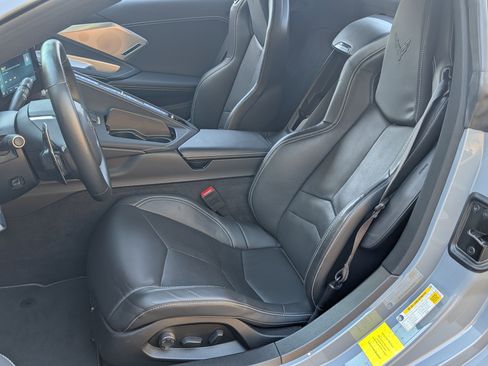 Used 2024 Chevrolet Corvette Stingray Preferred Conv w/ Z51 Performance Package image 16