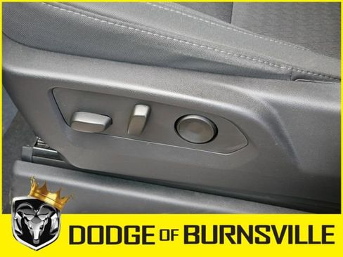 Used 2023 GMC Sierra 1500 SLE image 20