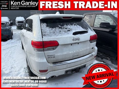 Used 2015 Jeep Grand Cherokee Overland w/ Advanced Technology Group image 9