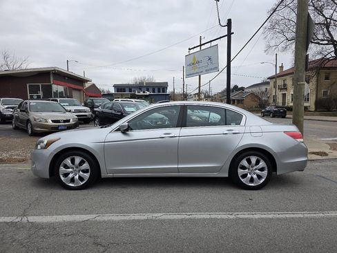 Used 2009 Honda Accord EX-L image 2