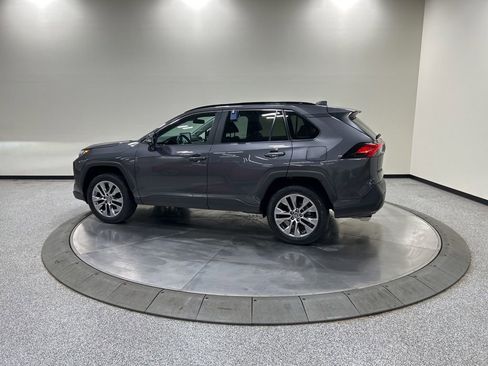 Used 2023 Toyota RAV4 XLE Premium AWD/4WD image 10