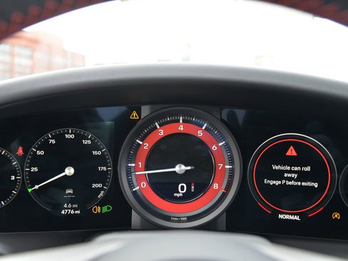 Certified 2024 Porsche 911 Carrera image 30