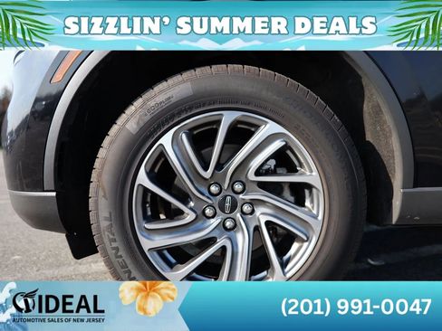 Used 2023 Lincoln Aviator AWD image 14