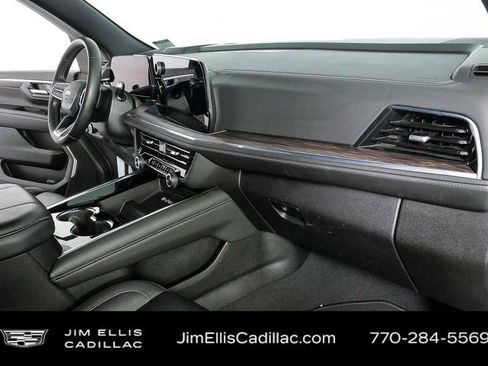 Used 2025 Chevrolet Tahoe LT AWD/4WD image 22