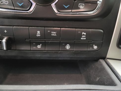 Used 2019 RAM 1500 Classic Warlock image 8