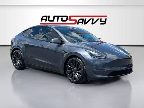 Used 2021 Tesla Model Y Performance AWD/4WD image 1