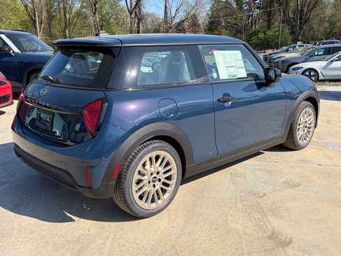 Used 2026 MINI Cooper S FWD image 5