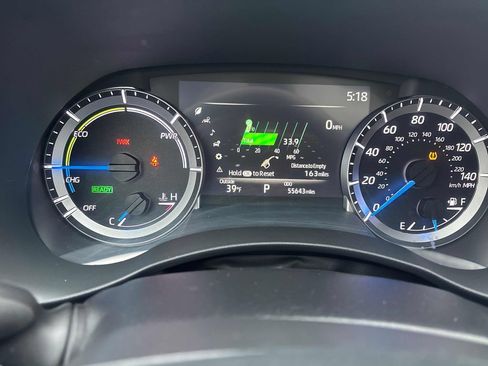 Used 2024 Toyota Highlander XLE image 20