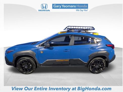 Used 2024 Subaru Crosstrek 2.5i Wilderness w/ Crosstrek Mirror Package AWD/4WD image 9