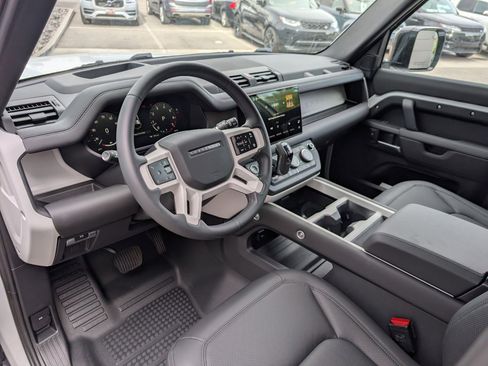 Used 2025 Land Rover Defender 110 S AWD/4WD image 16