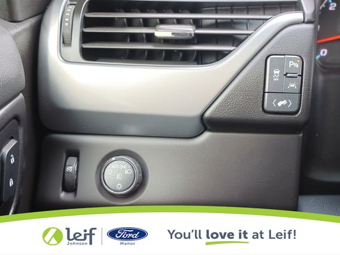 Used 2016 Chevrolet Tahoe LTZ image 17