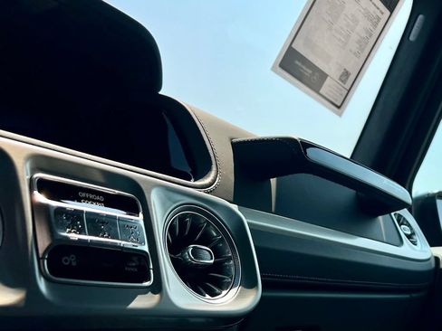 Certified 2025 Mercedes-Benz G 63 AMG 4MATIC image 24