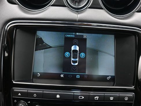 Used 2016 Jaguar XJ L Portfolio AWD/4WD image 24