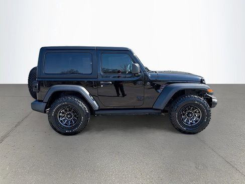 Used 2024 Jeep Wrangler Sport S image 2