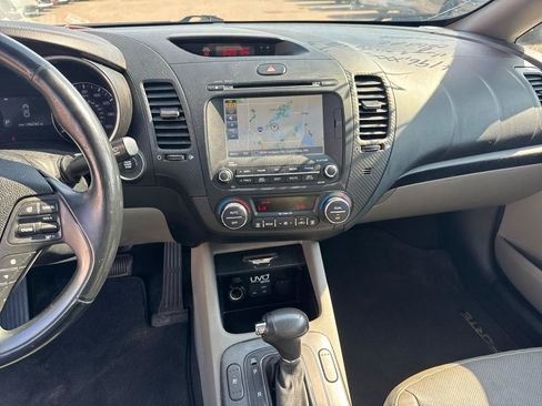 Used 2016 Kia Forte EX w/ EX Premium Package FWD image 12