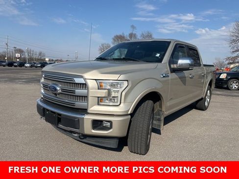 Used 2017 Ford F150 Platinum w/ Equipment Group 701A Luxury image 2