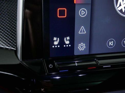 Used 2024 Volkswagen Atlas Cross Sport SEL Premium R-Line image 21