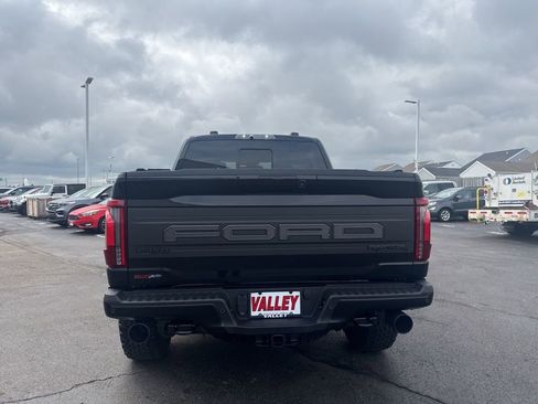 Used 2025 Ford F150 Raptor AWD/4WD image 11