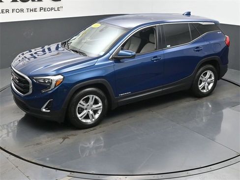 Used 2020 GMC Terrain SLE image 44