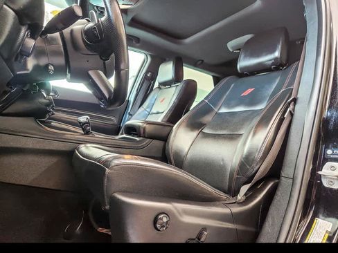 Used 2024 Dodge Durango GT AWD/4WD image 9