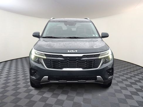 Used 2024 Kia Seltos S AWD/4WD image 2