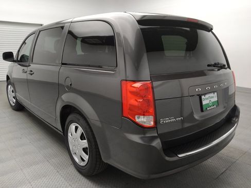 Used 2018 Dodge Grand Caravan SE w/ UConnect Hands-Free Group FWD image 5