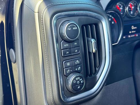 Used 2020 Chevrolet Silverado 1500 LT Trail Boss image 13