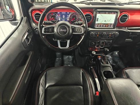 Used 2021 Jeep Wrangler Unlimited Rubicon w/ Dual Top Group AWD/4WD image 4