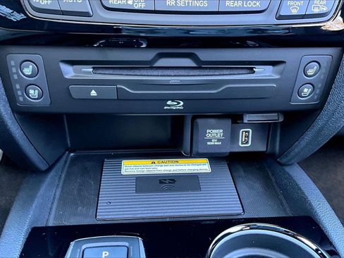 Used 2022 Honda Pilot Elite image 17