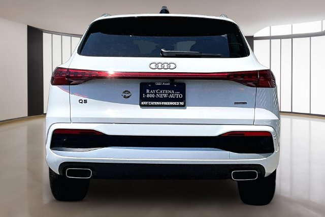 Used 2025 Audi Q5 Premium w/ Convenience Package AWD/4WD image 6