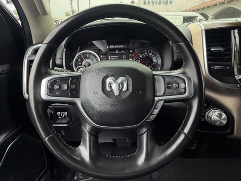 Used 2022 RAM 1500 Laramie AWD/4WD image 19
