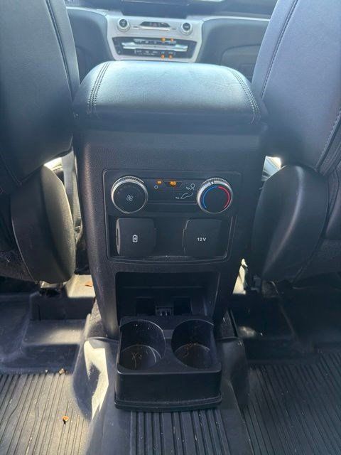 Used 2023 Ford Explorer XLT w/ Equipment Group 202A RWD image 18