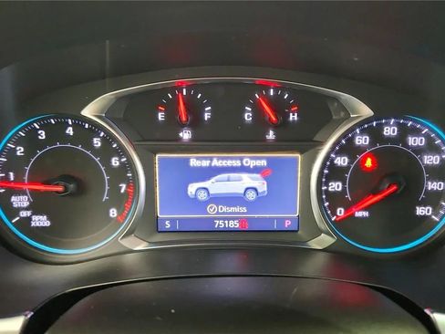 Used 2022 Chevrolet Traverse LT AWD/4WD image 25